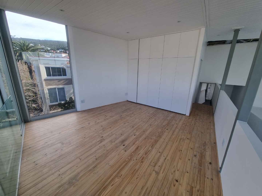 To Let 2 Bedroom Property for Rent in Tamboerskloof Western Cape